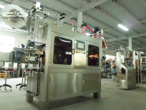 套标机落地式料架