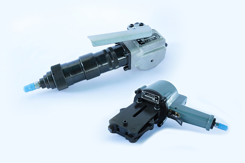 气动钢带打包机维修保养轴承更换